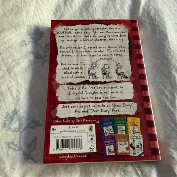 First Diary of a Wimpy Kid - Picture 2 of 4